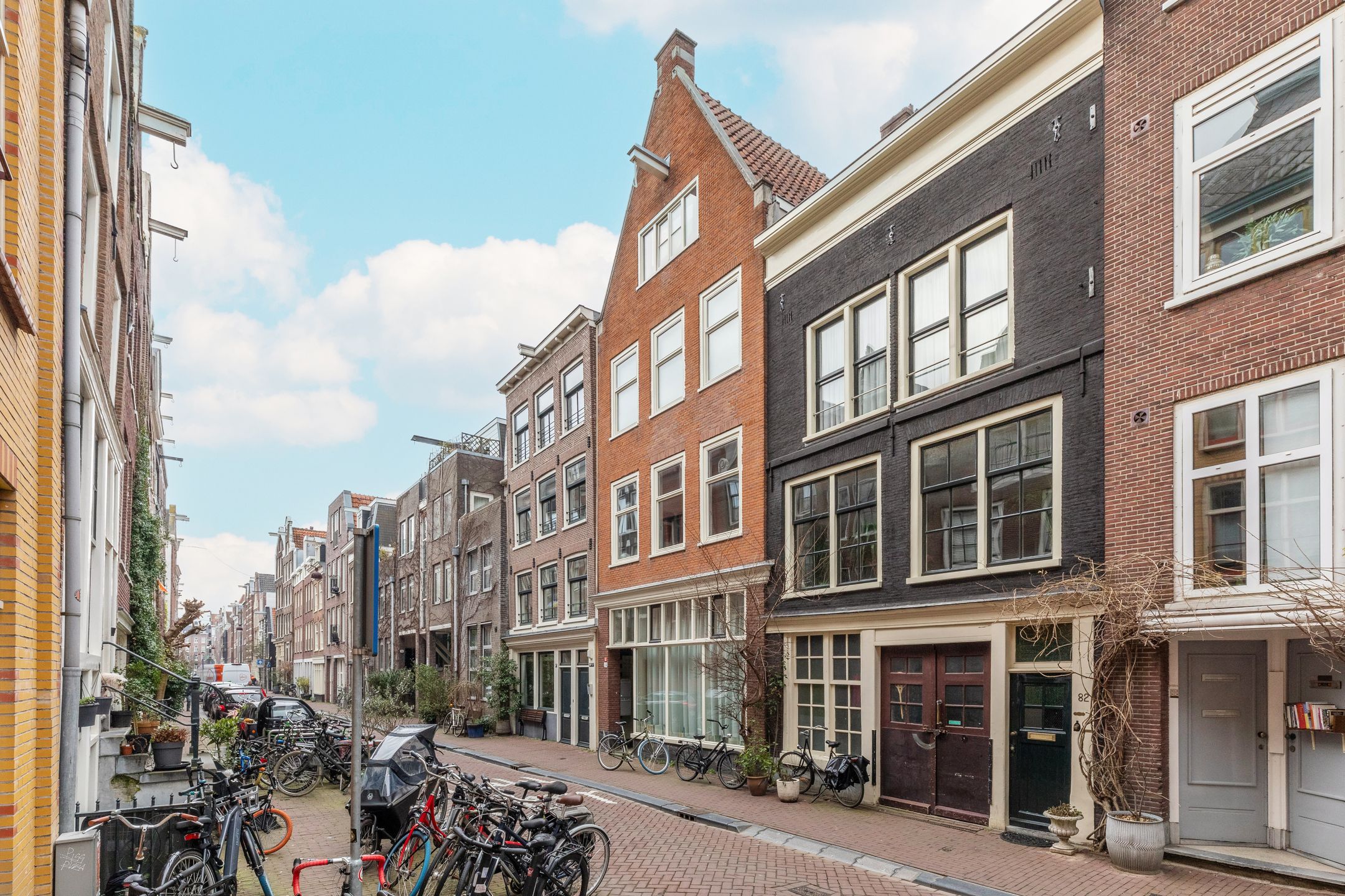 Foto 30 van Bloemstraat 84-1