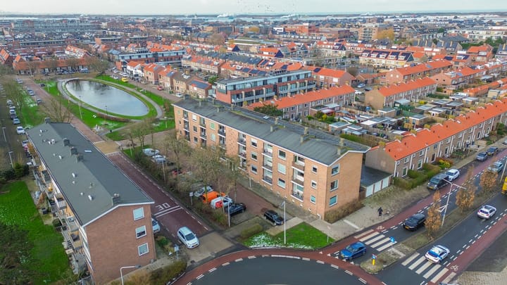 Photo 3 of Rijnvaartweg 14