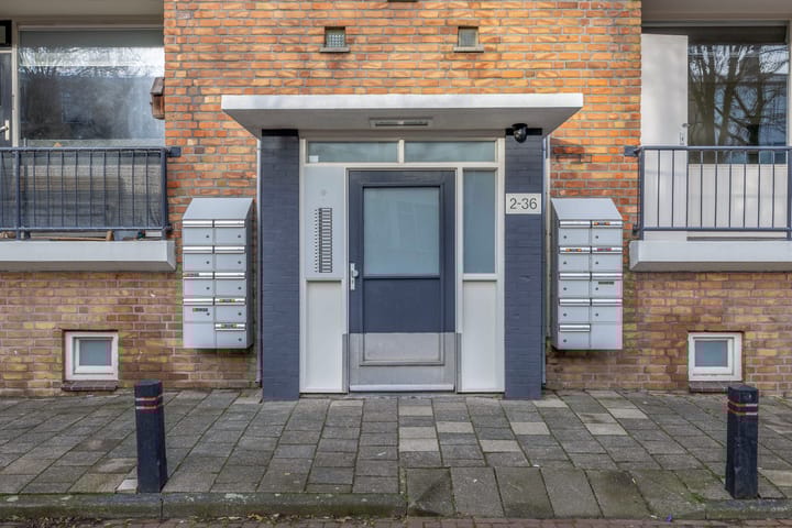 Photo 4 of Rijnvaartweg 14