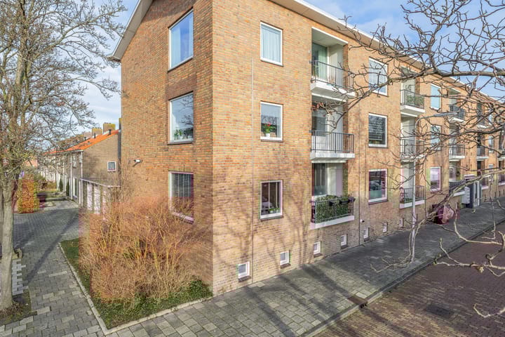 Photo 29 of Rijnvaartweg 14