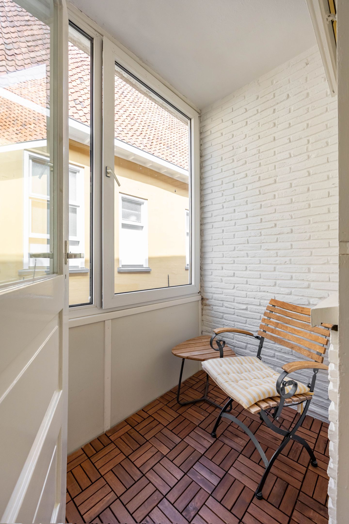 Photo 35 of Oosterstraat 27-1