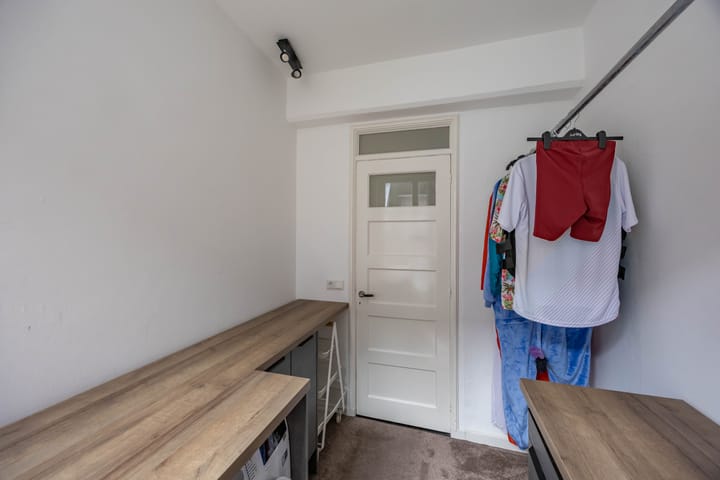 Foto 43 van Oosterstraat 27-1