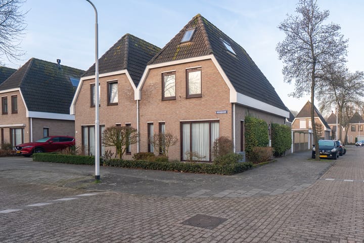 Dokkumstraat 22