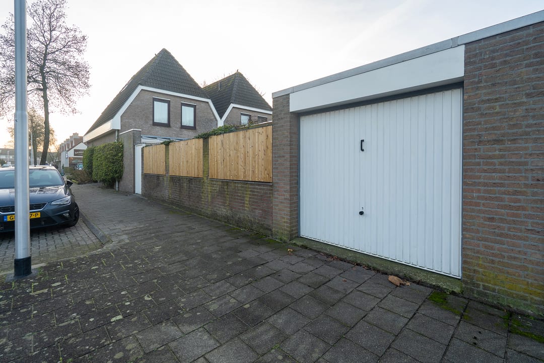 Photo 7 of Dokkumstraat 22