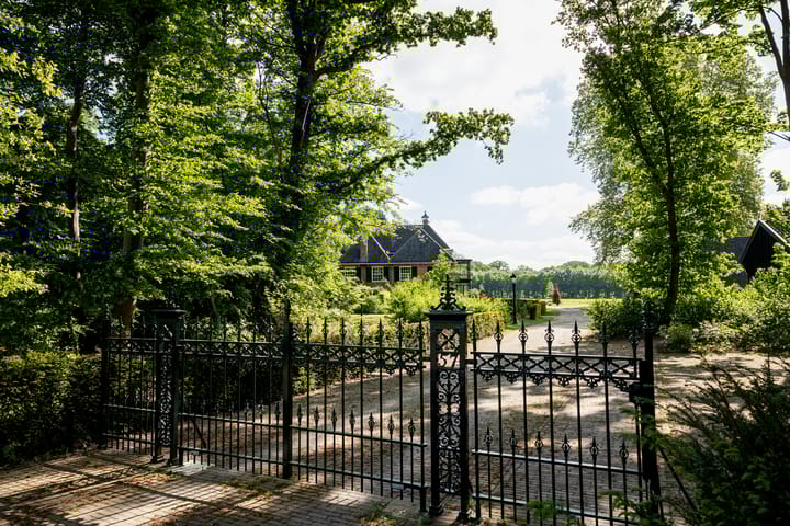 Foto 4 van H.W. Iordensweg 108-B