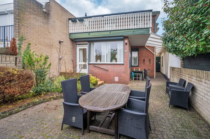 Photo 45 of 2e Lambertusstraat 7