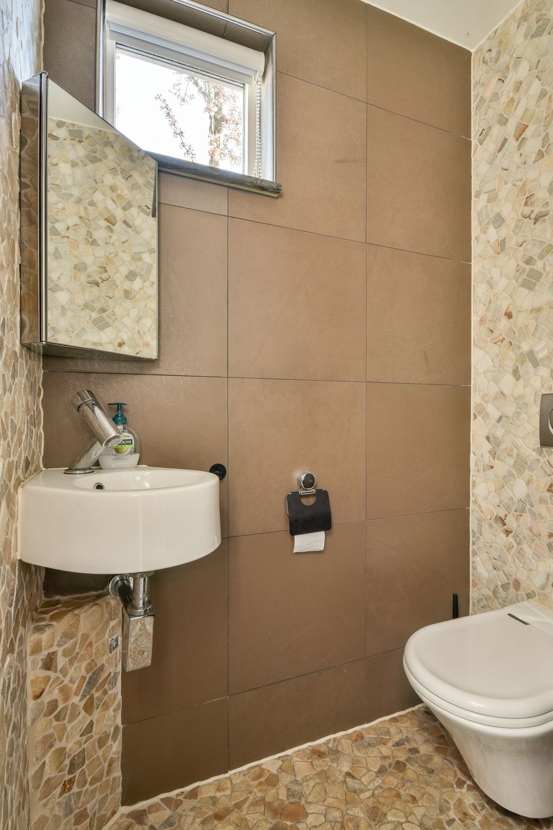 Foto 8 van Mien Labbertonstraat 9