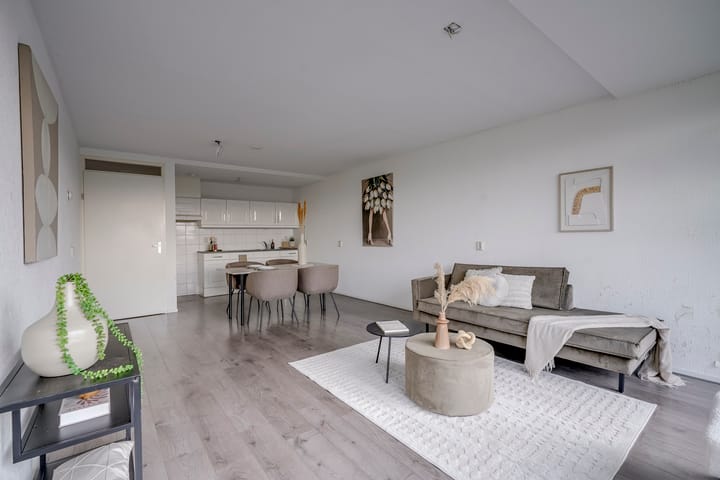 Foto 10 van Godfried van Seijstlaan 27-D9