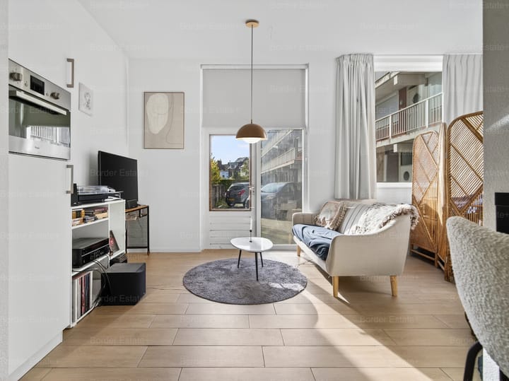 Foto 5 van Scharnerweg 13-A02