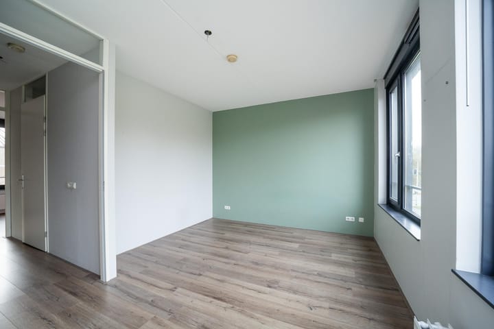 Foto 23 van IJssellaan 4