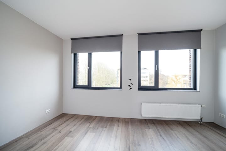 Foto 26 van IJssellaan 4