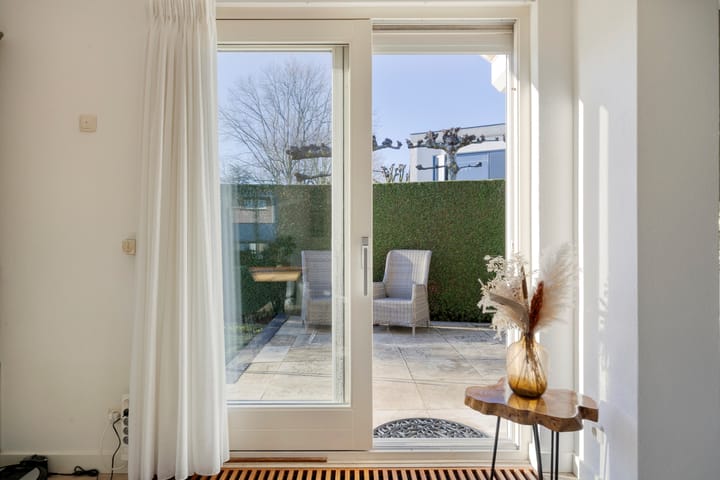 Foto 11 van van Wieldrechtstraat 2