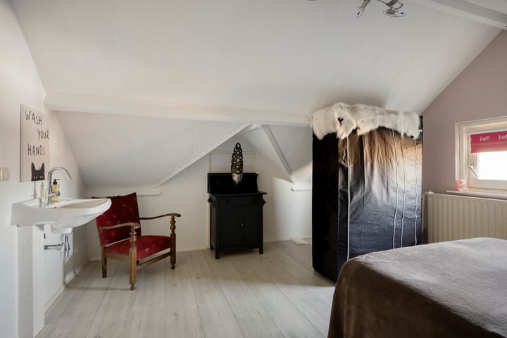 Foto 33 van van Wieldrechtstraat 2