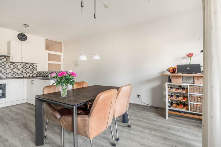 Foto 10 van Torenstraat 4-B