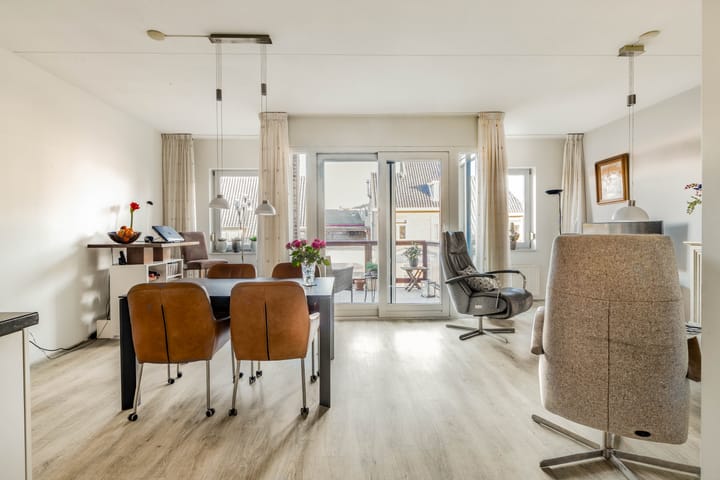 Foto 12 van Torenstraat 4-B