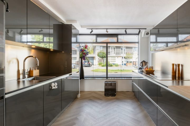 Photo 3 of Sterrenlaan 46