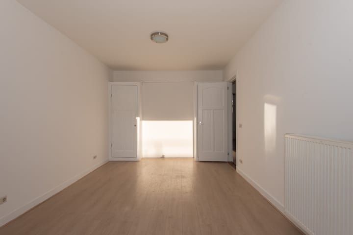 Foto 4 van Eerste Helmersstraat 327-3
