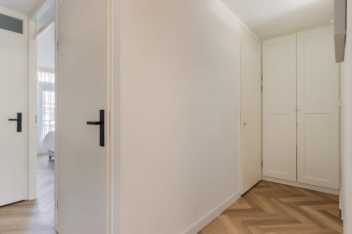 Photo 36 of Sterrenlaan 46