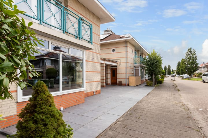 Photo 62 of Sterrenlaan 46