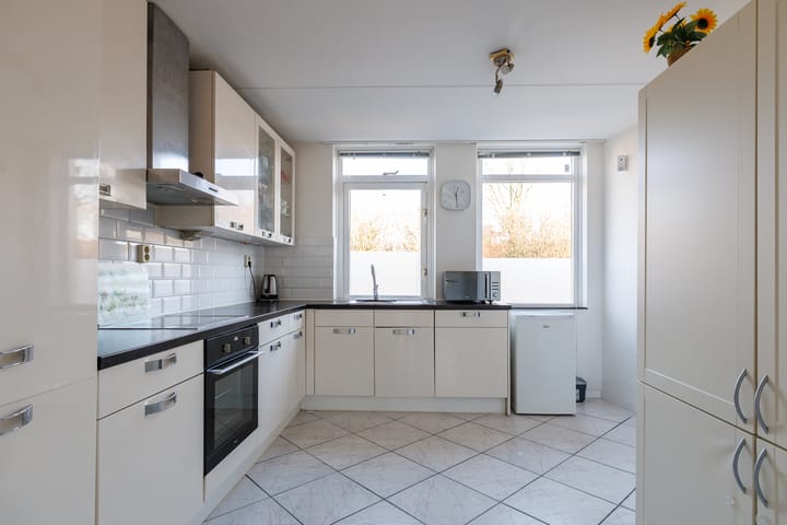 Photo 3 of George Formbystraat 37