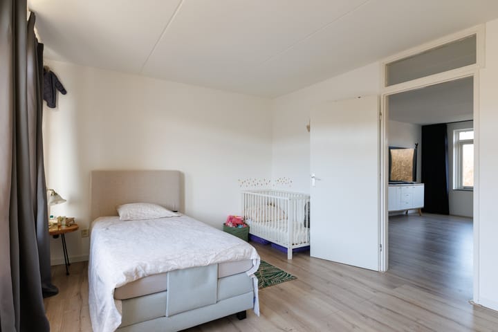 Foto 28 van George Formbystraat 37