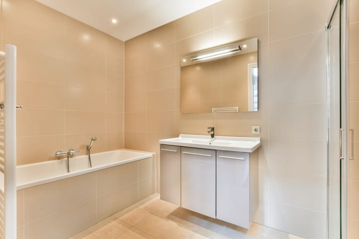 Photo 24 of Linnaeuslaan 25