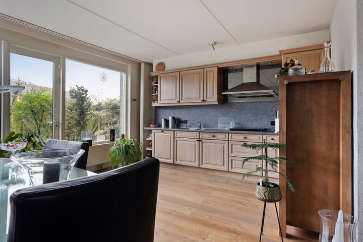 Foto 13 van Van Kleffenslaan 141