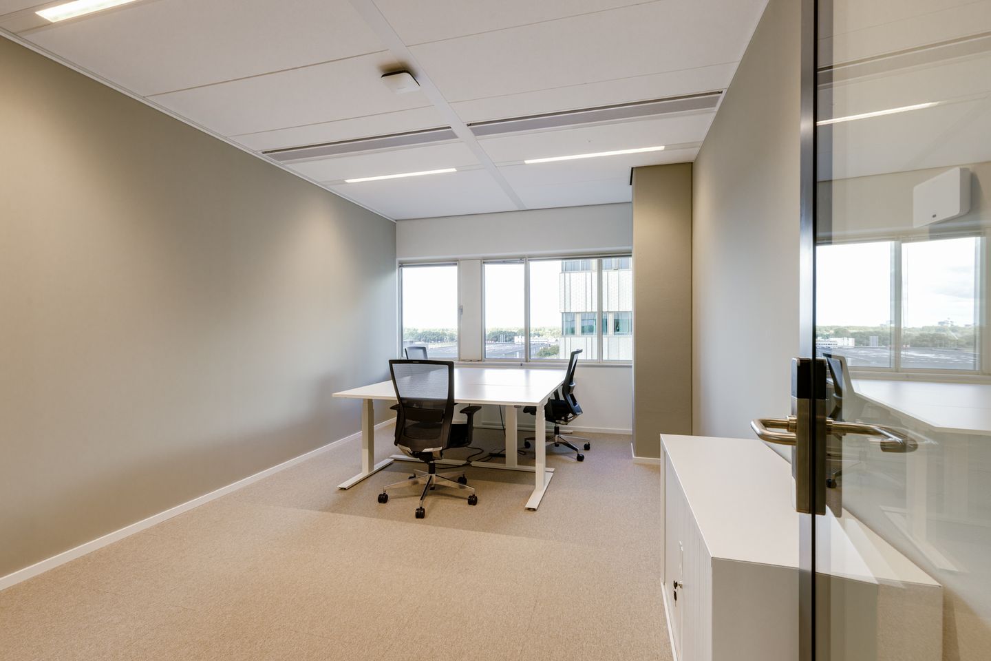 View photo 1 of Herikerbergweg 288