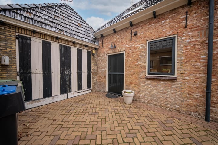 Foto 8 van Hermanawei 37