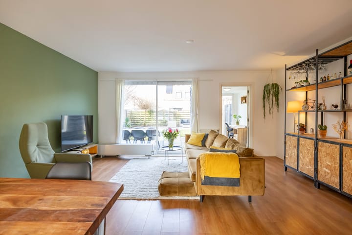 Van den Broekstraat 2 main image