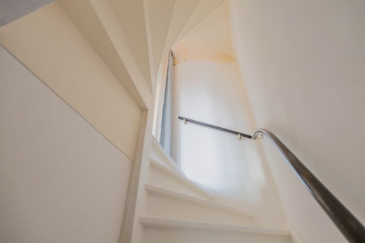 Foto 18 van Van den Broekstraat 2