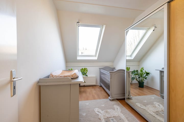 Foto 23 van Van den Broekstraat 2