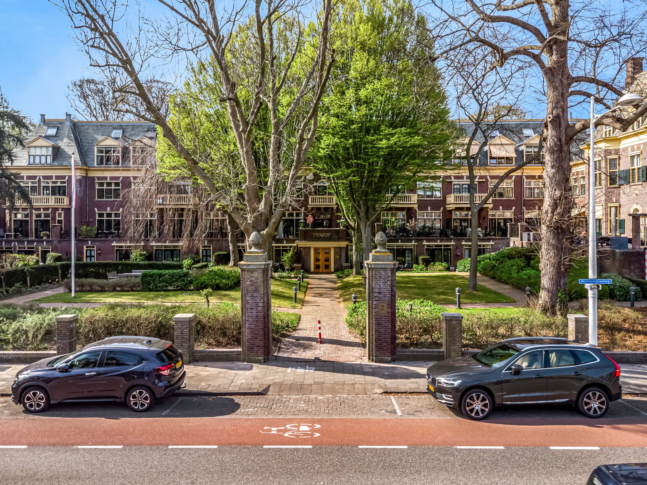 Foto 48 van Kennemerstraatweg 2-X