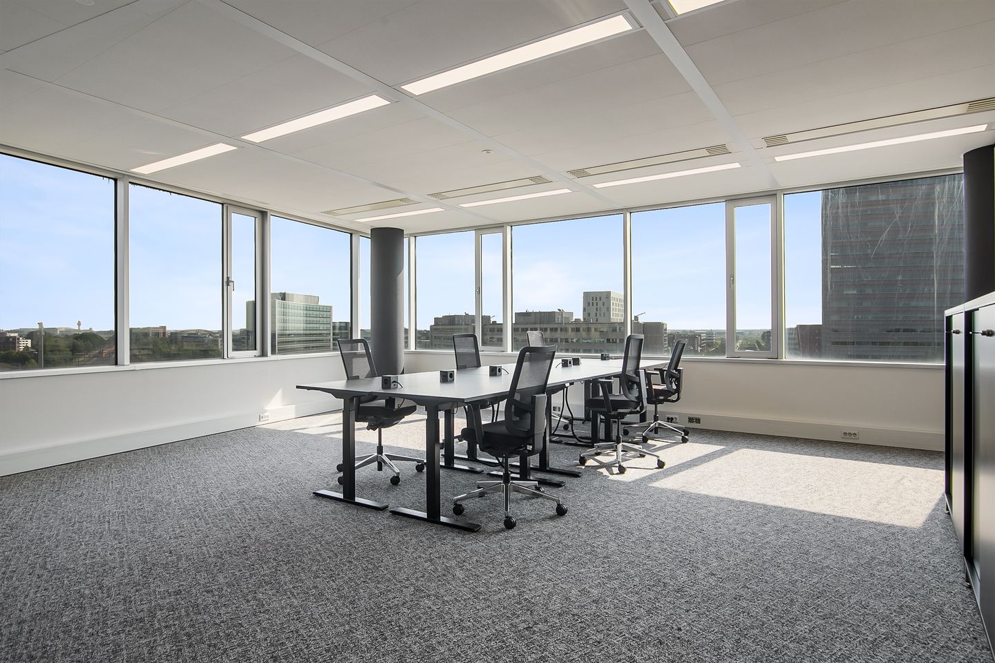 Bekijk foto 2 van Mercuriusplein 1