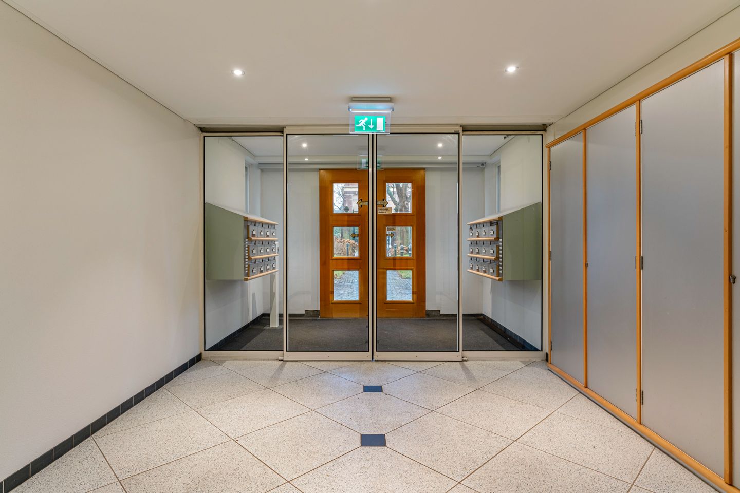 Foto 35 van Kennemerstraatweg 2-X