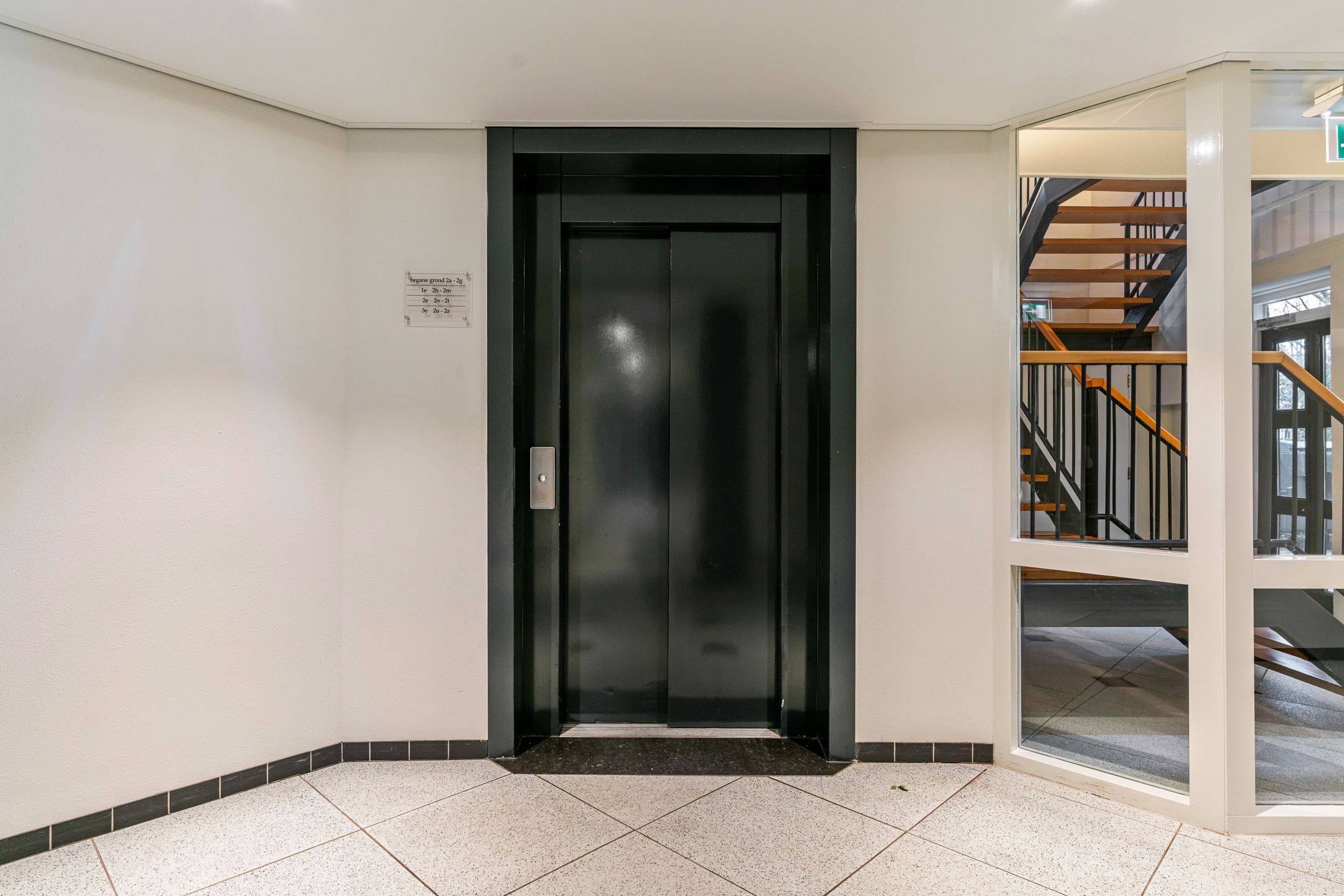 Foto 36 van Kennemerstraatweg 2-X