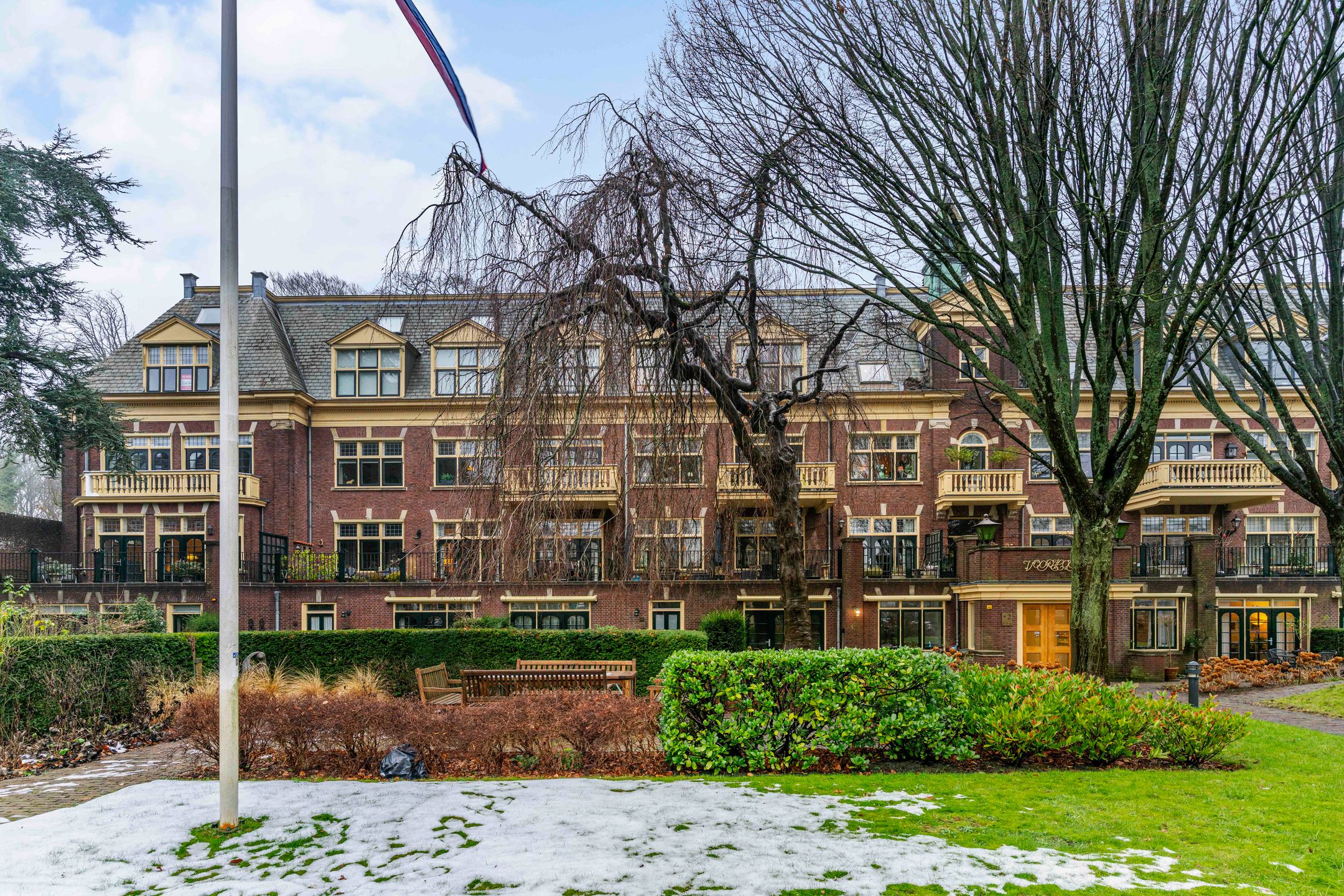 Foto 39 van Kennemerstraatweg 2-X