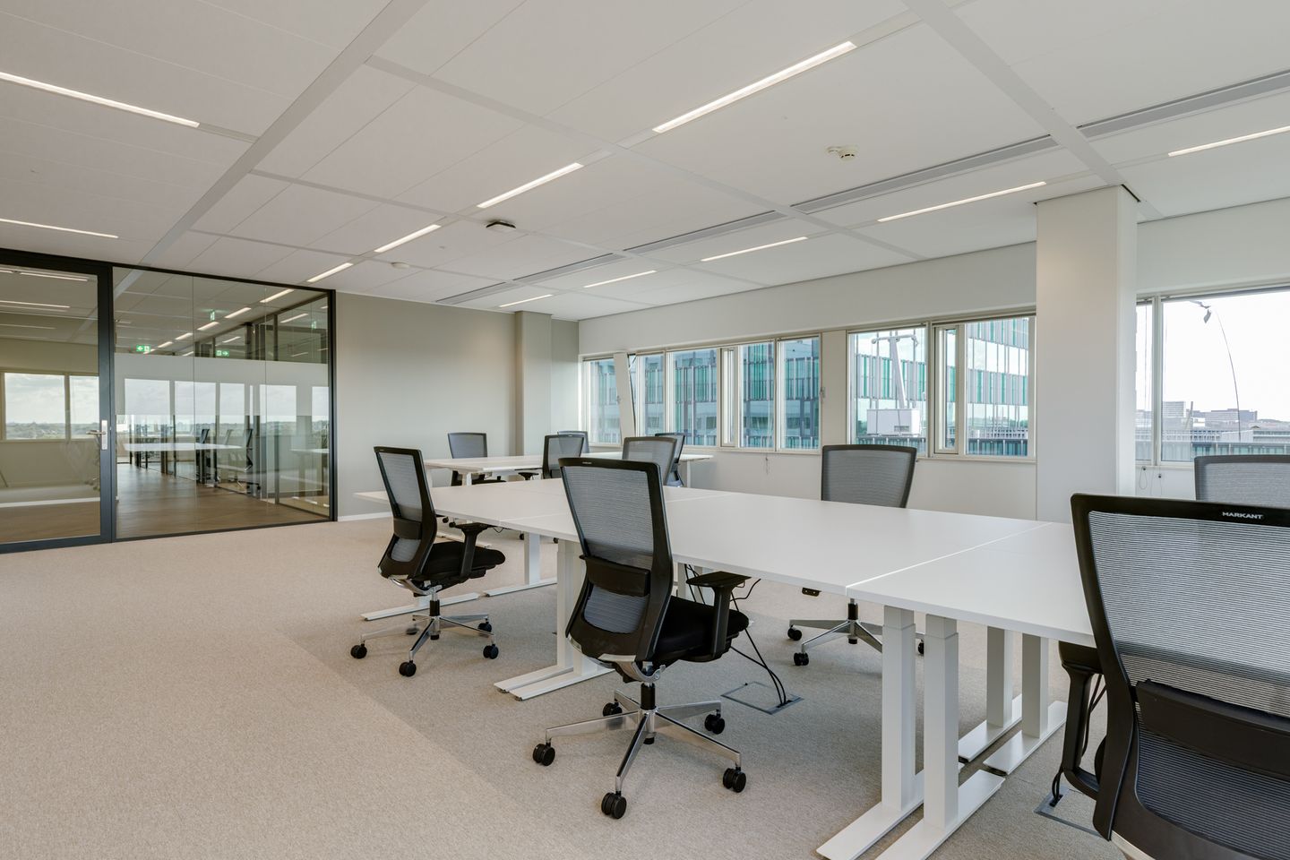 View photo 1 of Herikerbergweg 288