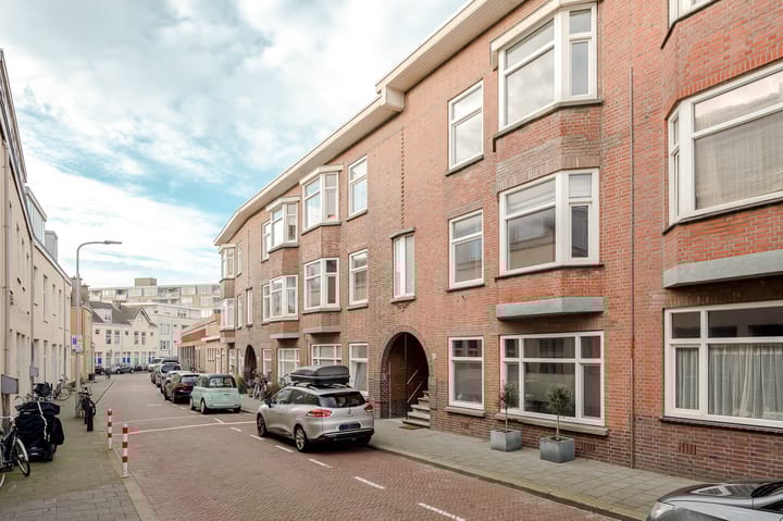 Hoekerstraat 11