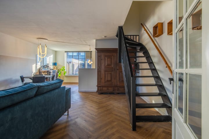 Foto 7 van Geldropstraat 1