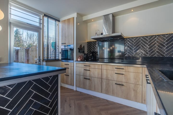 Foto 15 van Geldropstraat 1