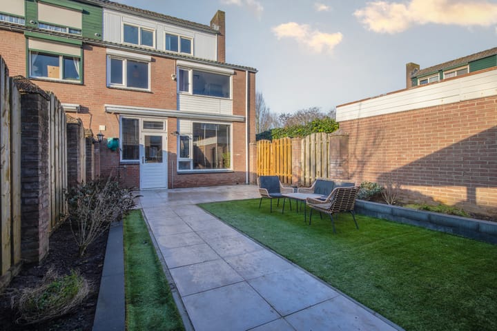 Foto 29 van Geldropstraat 1