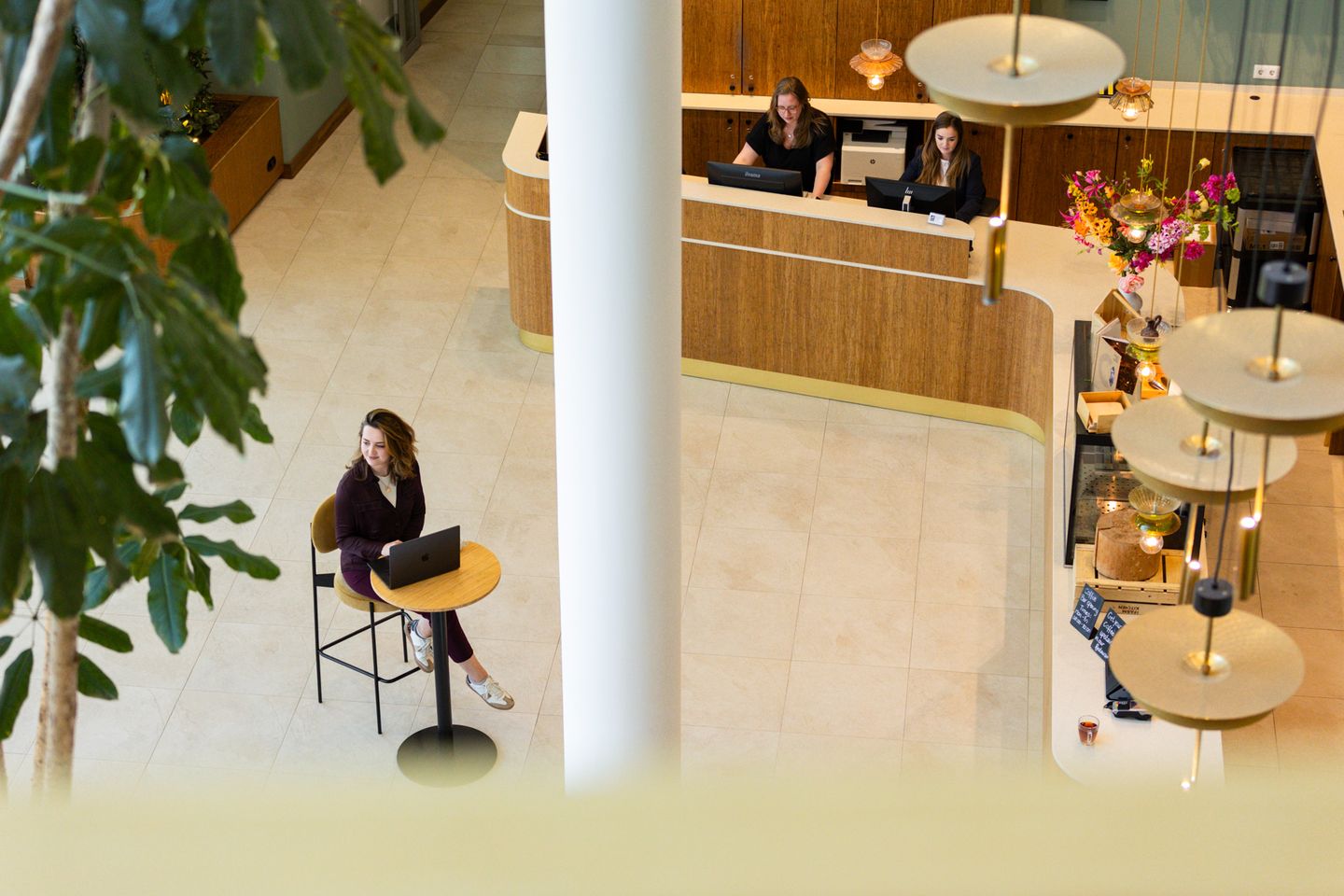 Bekijk foto 5 van Mercuriusplein 1