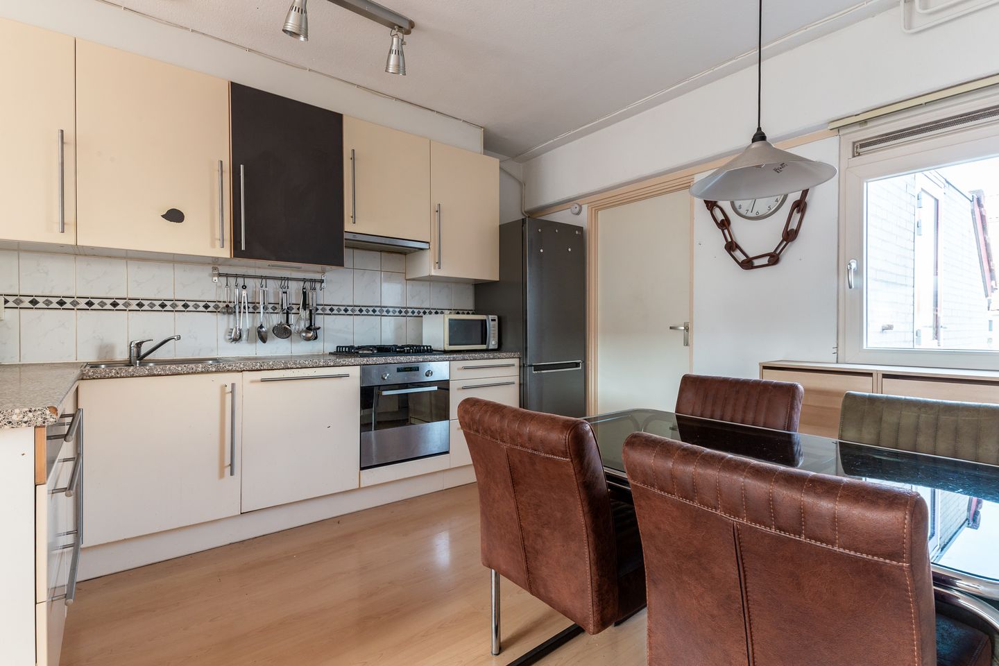 Foto 10 van Galjoen 27 23