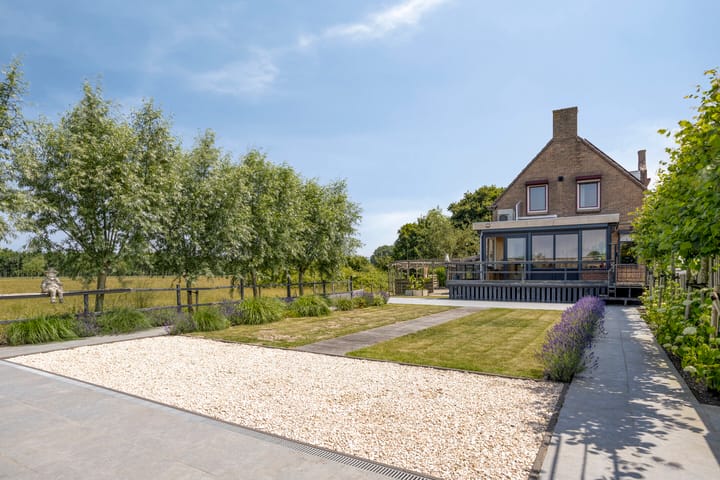 Photo 30 of Philipsweg 16