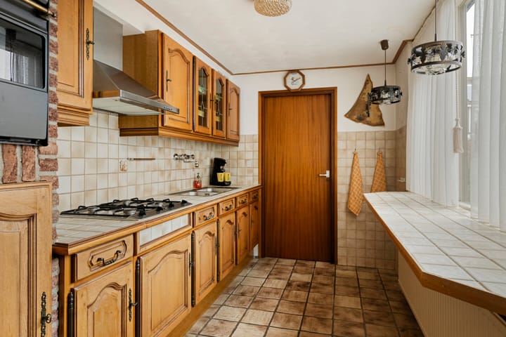 Foto 12 van Leendert Spaanderlaan 63