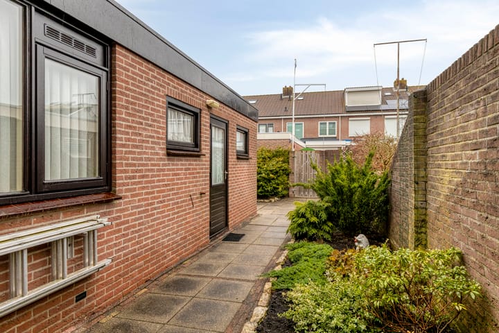 Foto 16 van Leendert Spaanderlaan 63