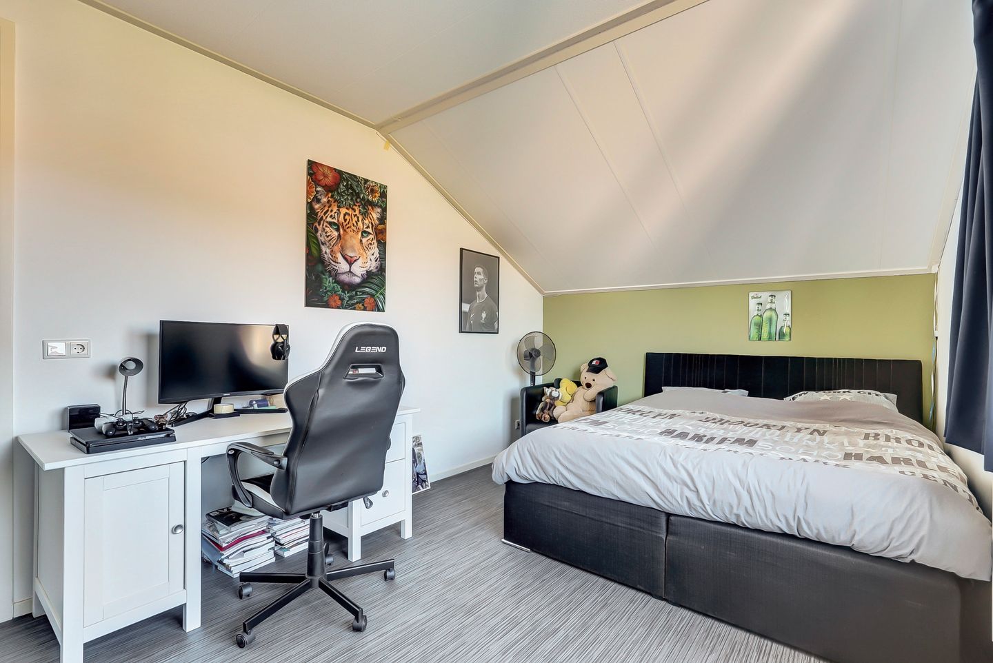 Foto 19 van Hoefsmid 49