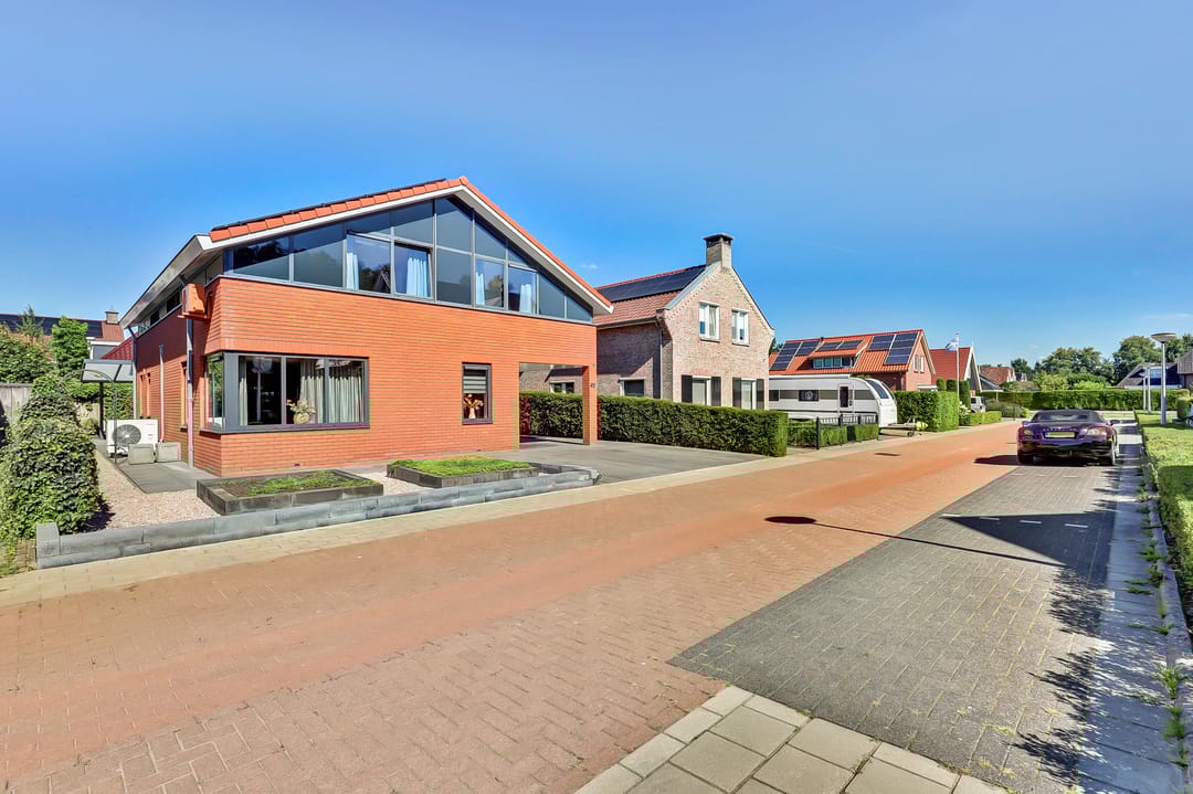 Foto 31 van Hoefsmid 49