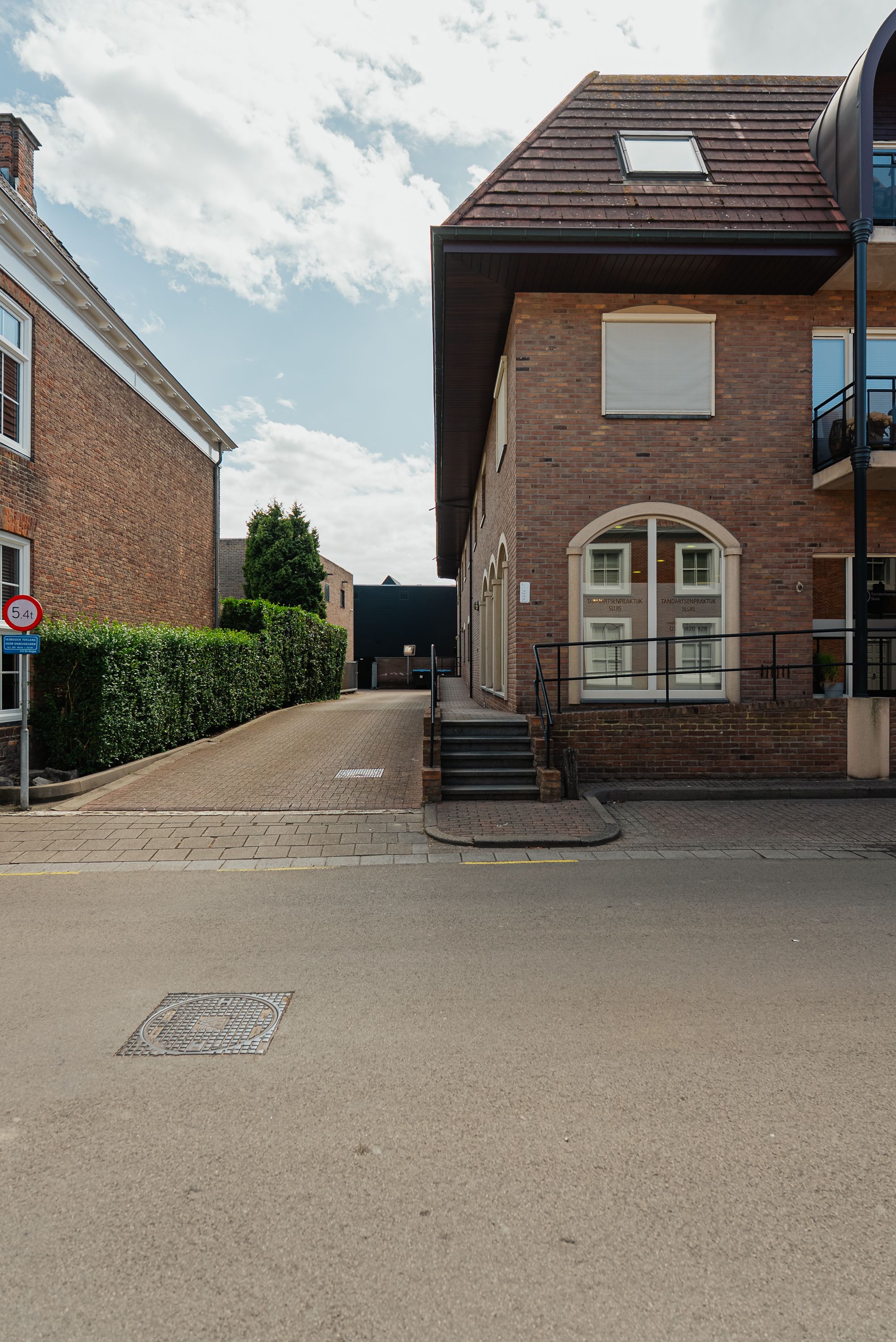 Photo 3 of Lange Wolstraat 109